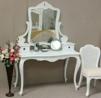 CH05-0503A Chateau Royale Louis Dressing Table