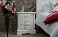 FW4075 Louvre 3 drawer Bedside with rose handles