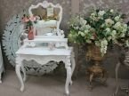 Lpcw5-01 French Carved Flower Dressing Table