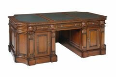 C36 The Executives desk.